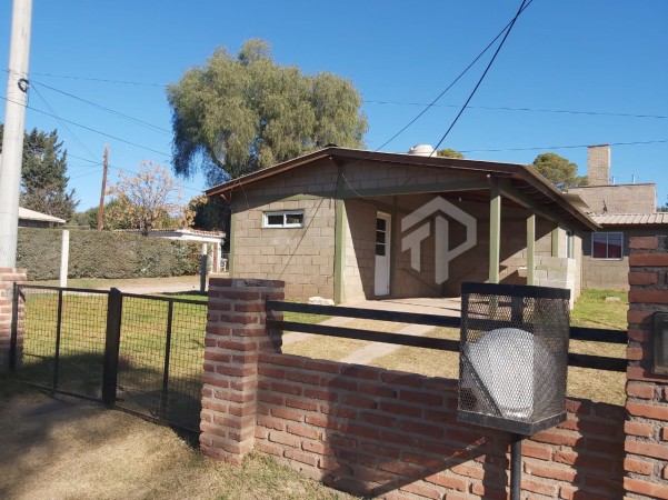 VENDO 2 CABAÑAS EN EMBALSE