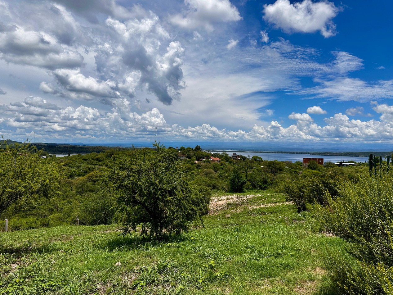 LOTE CON ESPECTACULAR VISTA EN EMBALSE Excelente OPORTUNIDAD.