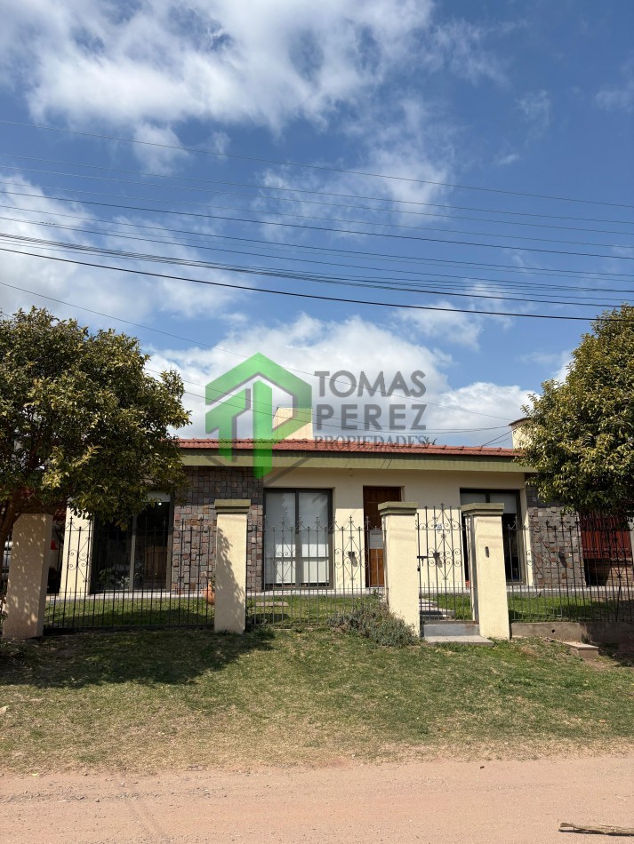 VENTA CASA EN EMBALSE DE CALAMUCHITA, CORDOBA 