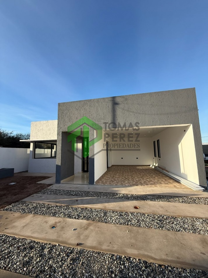 CASA A ESTRENAR EN VENTA