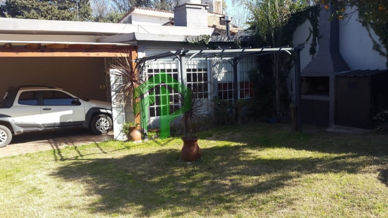 Se vende hermosa casa en Costa Azul, Embalse, Calamuchita