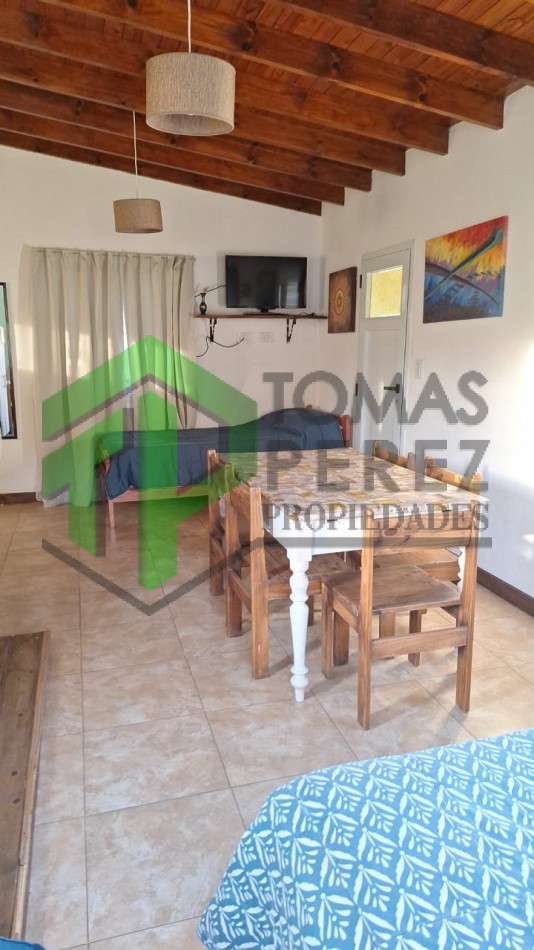 VENTA CASA MAS DOS DEPARTAMENTOS, SANTA ROSA DE CALAMUCHITA, CORDOBA  