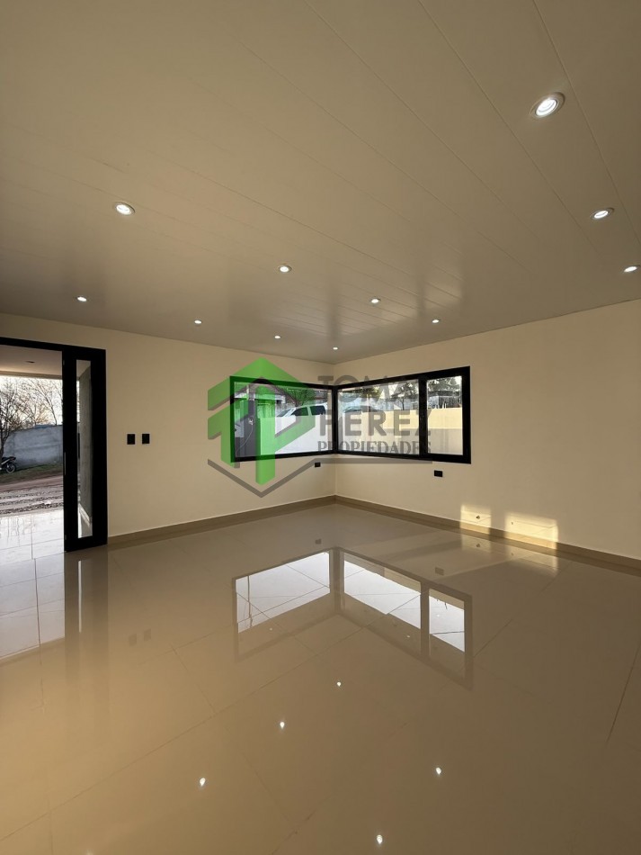 CASA A ESTRENAR EN VENTA